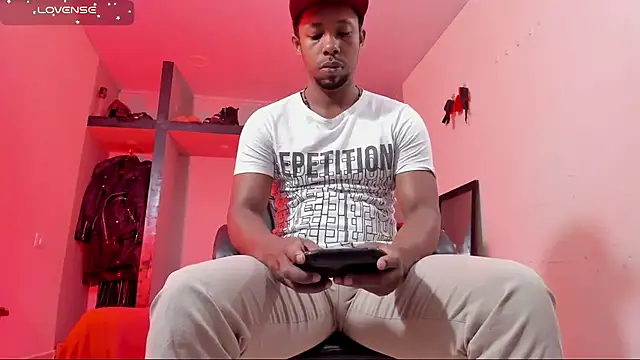 AlejoKhalifa  online show from July 2026 10:39:01 AM