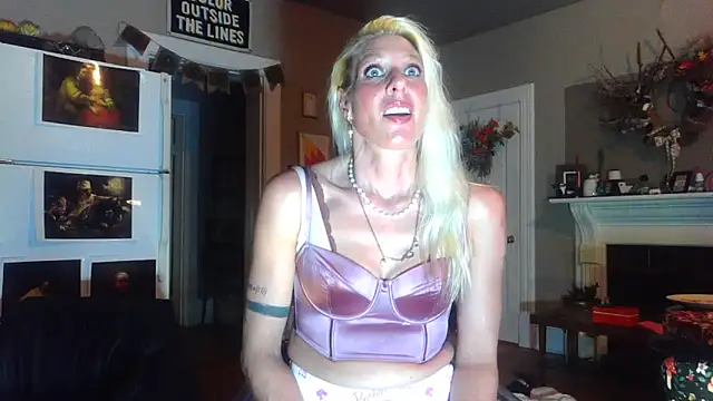 Glamazonx online show from November 2025 03:39:02 AM