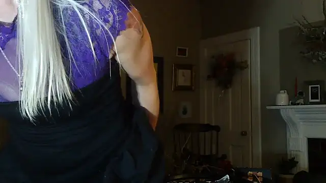 Glamazonx online show from December 2025 01:48:02 AM