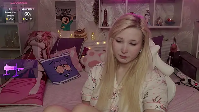 MeowkaKitty online show from February 2026 02:21:02 AM