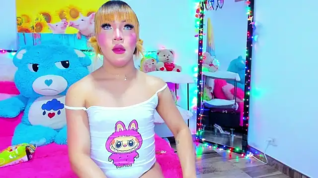 Snapshot of Candy_Candy__ chatting on April 2026 12:08:01 AM Candy Candy online show from April 2026 12:08:01 AM