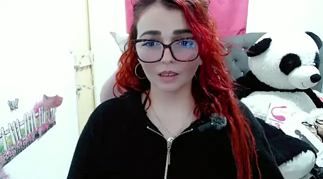 Snapshot of Alexatexa2929 chatting on December 2024 01:37:02 AM Alexatexa2929 online show from December 2024 01:37:02 AM