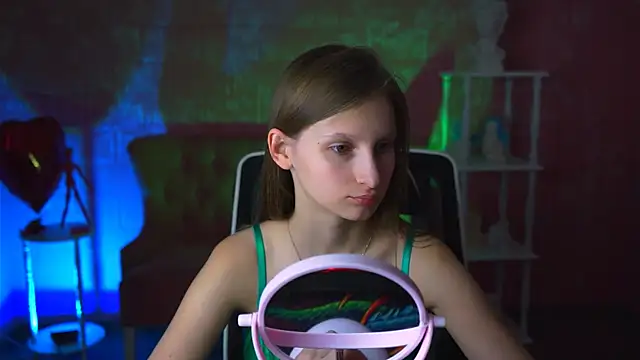 EllaHorton online show from March 2025 09:07:01 AM