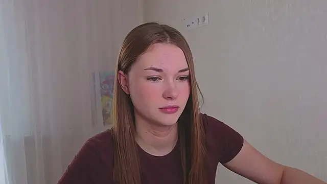 Snapshot of CharryClim chatting on October 2025 04:15:01 AM CharryClim online show from October 2025 04:15:01 AM