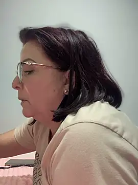 Snapshot of PaulinaSanders_X chatting on January 2025 02:54:01 AM PaulinaSanders X online show from January 2025 02:54:01 AM