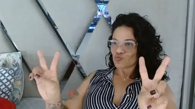 paula daniela1 online show from January 2026 02:44:02 PM