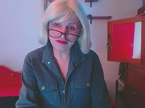 LorenJade online show from December 2025 10:13:02 AM