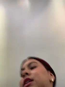 Snapshot of Zarah_Blare chatting on January 2025 07:21:01 PM Zarah Blare online show from January 2025 07:21:01 PM