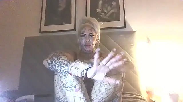 Snapshot of Jeanny_Bln chatting on December 2024 03:44:01 PM Jeanny Bln online show from December 2024 03:44:01 PM