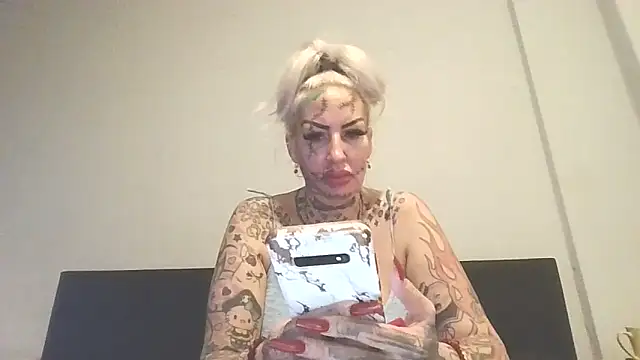 Snapshot of Jeanny_Bln chatting on December 2024 04:38:02 PM Jeanny Bln online show from December 2024 04:38:02 PM