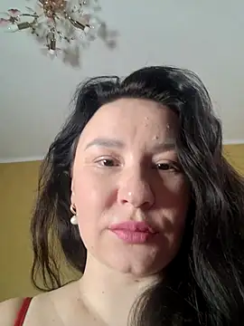 AlexaLexie online show from October 2025 07:40:02 AM