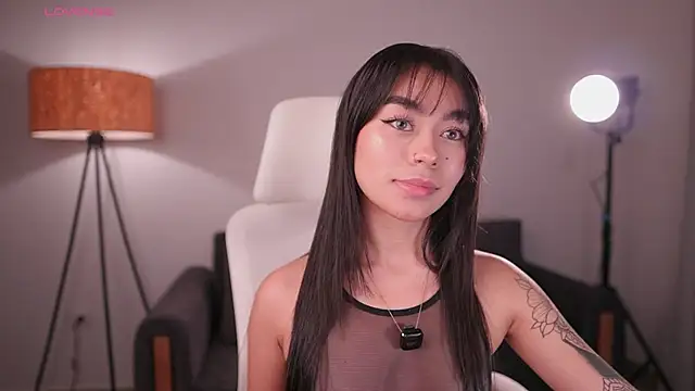 GigiLee  online show from June 2026 12:36:02 AM
