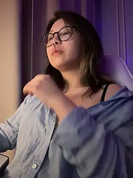 maydaykimmy online show from July 2026 11:22:01 PM