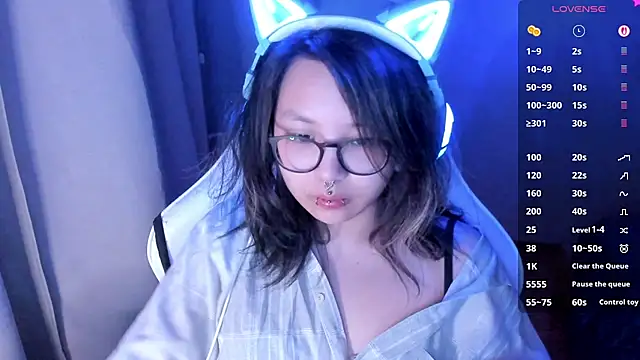 maydaykimmy online show from July 2026 10:34:01 PM