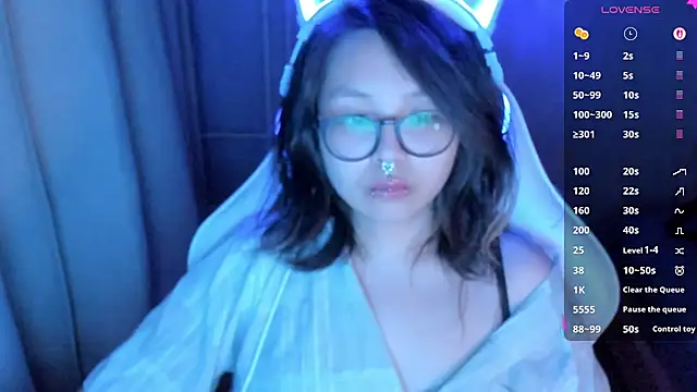 maydaykimmy online show from July 2026 11:22:01 PM