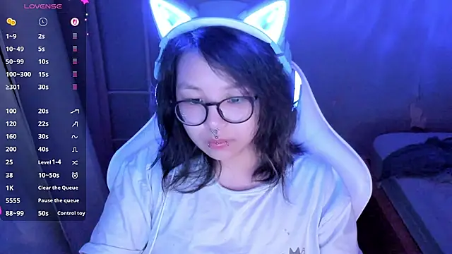 maydaykimmy online show from July 2026 08:33:02 PM