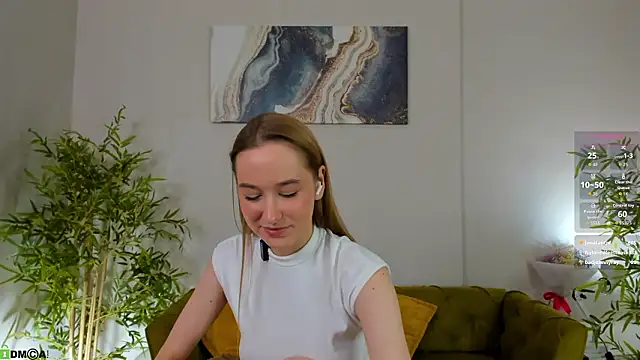 Snapshot of Sweett_Monica chatting on March 2026 05:08:02 AM Sweett Monica online show from March 2026 05:08:02 AM