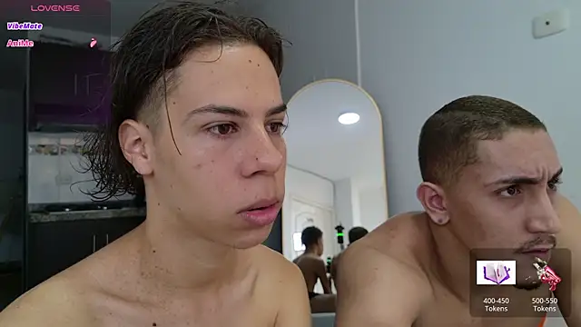 Snapshot of MikeRoss7777 chatting on October 2025 11:11:01 AM MikeRoss7777 online show from October 2025 11:11:01 AM