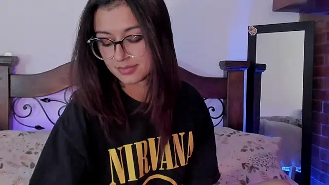 noemi foxxx online show from January 2025 01:24:02 PM