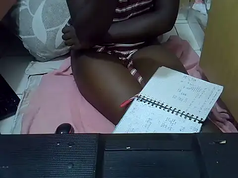 Snapshot of prettyviel chatting on January 2026 06:07:01 AM prettyviel online show from January 2026 06:07:01 AM