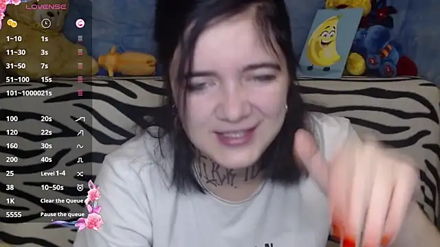 Snapshot of Yours_good_mood chatting on December 2024 12:55:02 AM Yours good mood online show from December 2024 12:55:02 AM