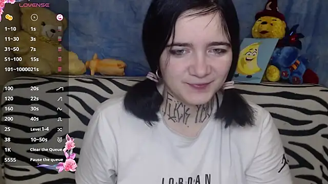 Snapshot of Yours_good_mood chatting on December 2024 11:59:02 PM Yours good mood online show from December 2024 11:59:02 PM