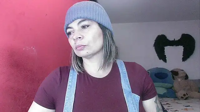charlotedoll online show from May 2026 04:29:01 AM