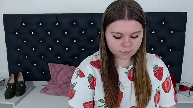 Snapshot of AbbyPleasure chatting on February 2025 12:47:01 PM AbbyPleasure online show from February 2025 12:47:01 PM