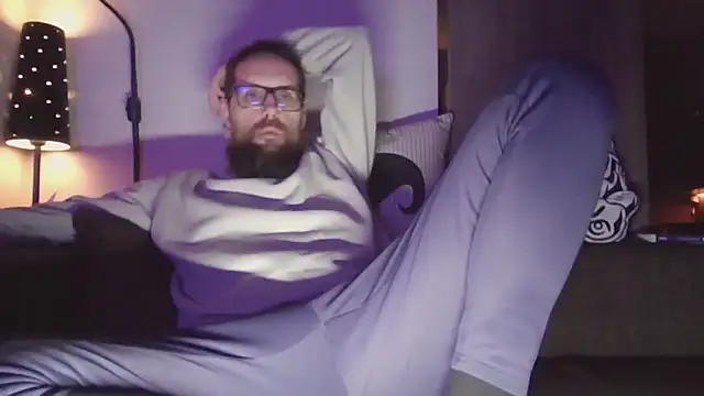 MeSteff online show from March 2025 06:55:01 PM