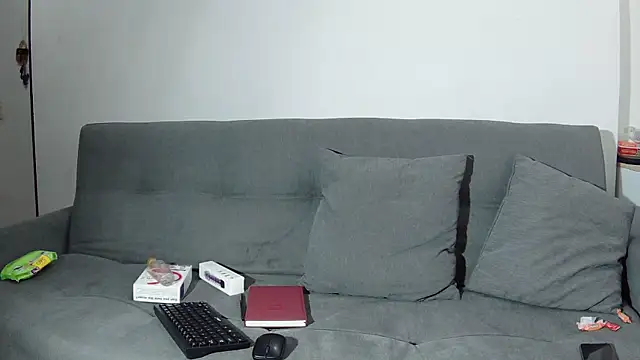 Snapshot of Katalleya_jyj chatting on October 2025 05:35:02 PM Katalleya jyj online show from October 2025 05:35:02 PM