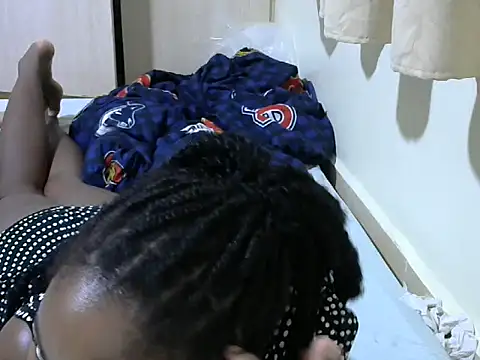 Snapshot of queen-sasha chatting on March 2025 04:37:02 PM queen-sasha online show from March 2025 04:37:02 PM