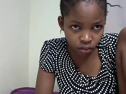 queen-sasha online show from June 2026 09:02:01 PM