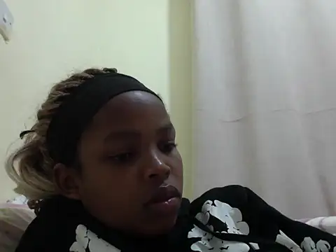 queen-sasha online show from July 2026 08:58:01 PM