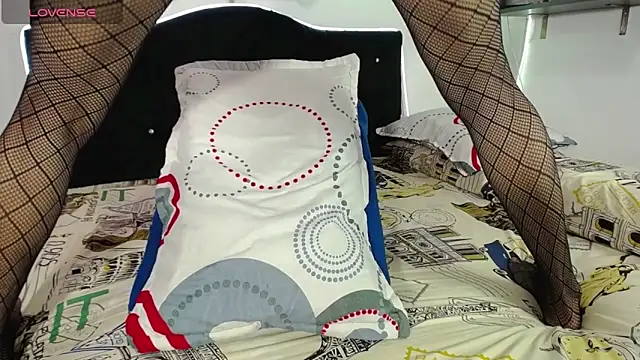 mia sweet 55 online show from December 2024 08:00:01 PM