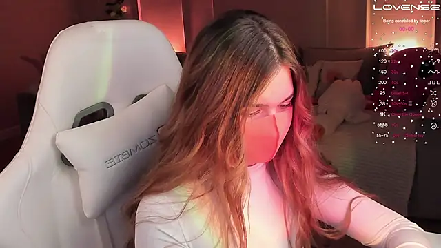 Frau Lina online show from December 2024 05:22:02 PM