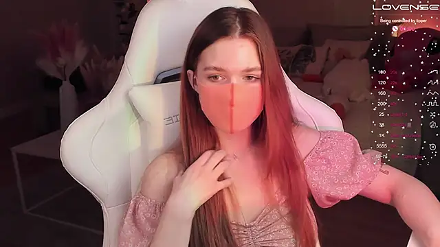 Frau Lina online show from December 2024 05:36:02 PM