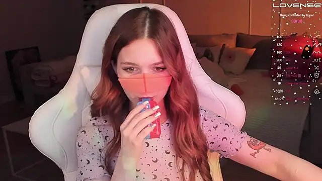 Frau Lina online show from January 2025 05:29:02 PM