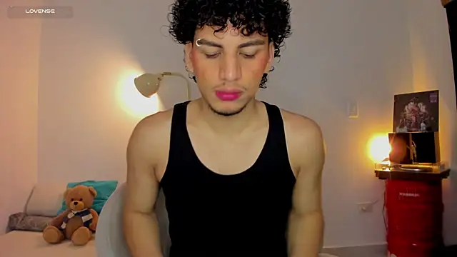 Curlblue online show from September 2025 04:06:01 AM