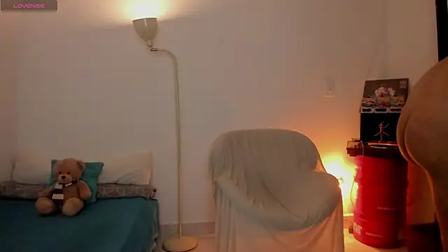 Curlblue online show from January 2026 04:51:01 AM