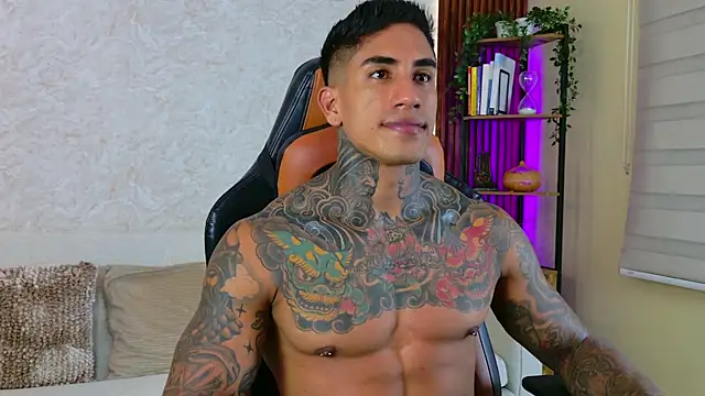 AdanReilly online show from September 2025 12:15:01 AM