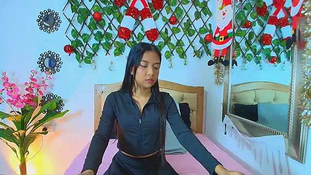 kinkysweet   online show from December 2025 01:42:01 PM