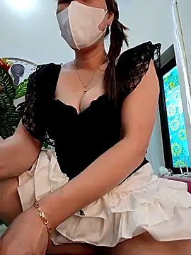 zizi public online show from October 2025 02:20:01 AM