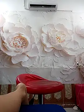 zizi public online show from February 2026 02:27:01 AM