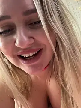 Snapshot of LadyLolyPop_ chatting on January 2025 12:17:02 PM LadyLolyPop online show from January 2025 12:17:02 PM