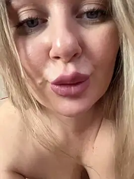 Snapshot of LadyLolyPop_ chatting on February 2025 07:34:01 AM LadyLolyPop online show from February 2025 07:34:01 AM