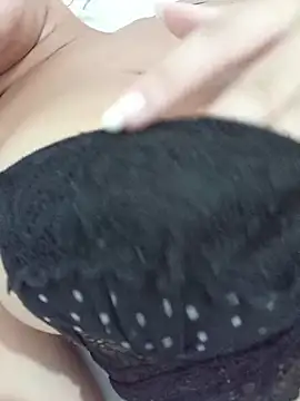 By Aninha online show from November 2025 12:53:02 AM