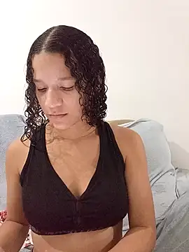 Snapshot of By_Aninha chatting on May 2026 12:29:01 AM By Aninha online show from May 2026 12:29:01 AM