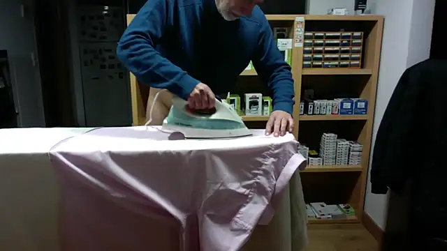 Snapshot of nakedalways999 chatting on December 2024 09:11:01 AM nakedalways999 online show from December 2024 09:11:01 AM