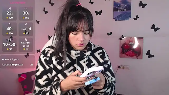 Snapshot of _serendepia_ chatting on January 2025 11:56:02 AM serendepia online show from January 2025 11:56:02 AM