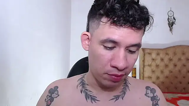 cute eidenx online show from May 2026 05:31:01 PM